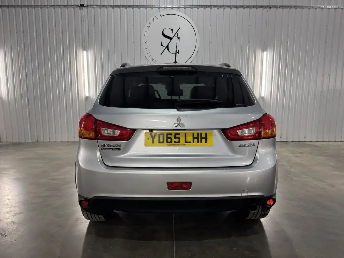 Used Mitsubishi ASX 114 HP (83 kW) 2015 Silver SUV