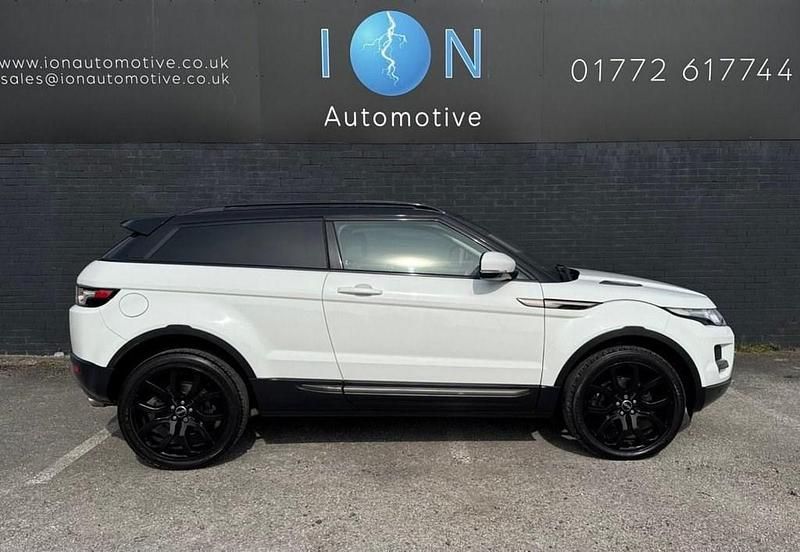 Used Land Rover Range Rover evoque Pure 150 HP (110 kW) 2012 White SUV