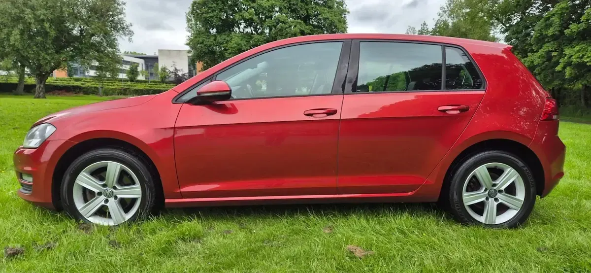 Used VW Golf VII Match 110 HP (80 kW) 2015 Red Hatchback
