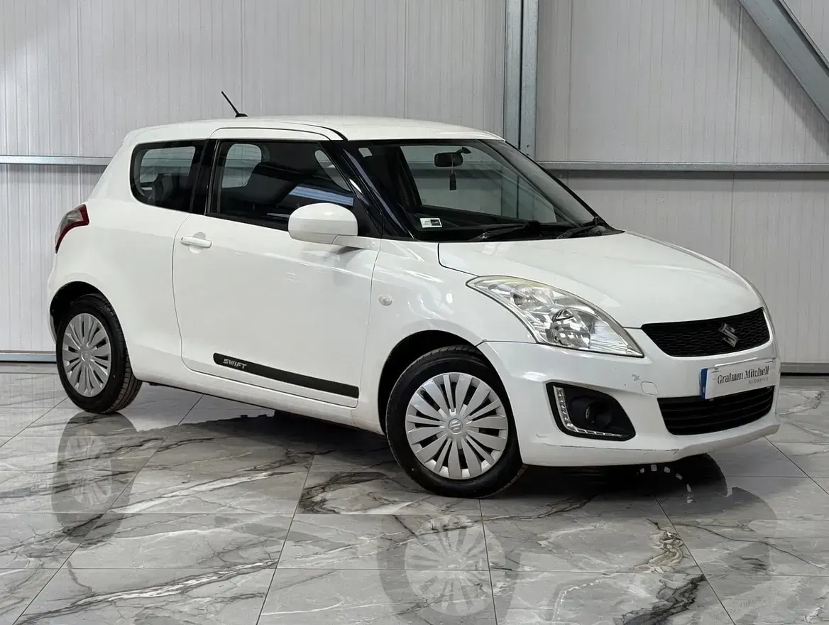 Used Suzuki Swift 94 HP (69 kW) 2014 White Hatchback