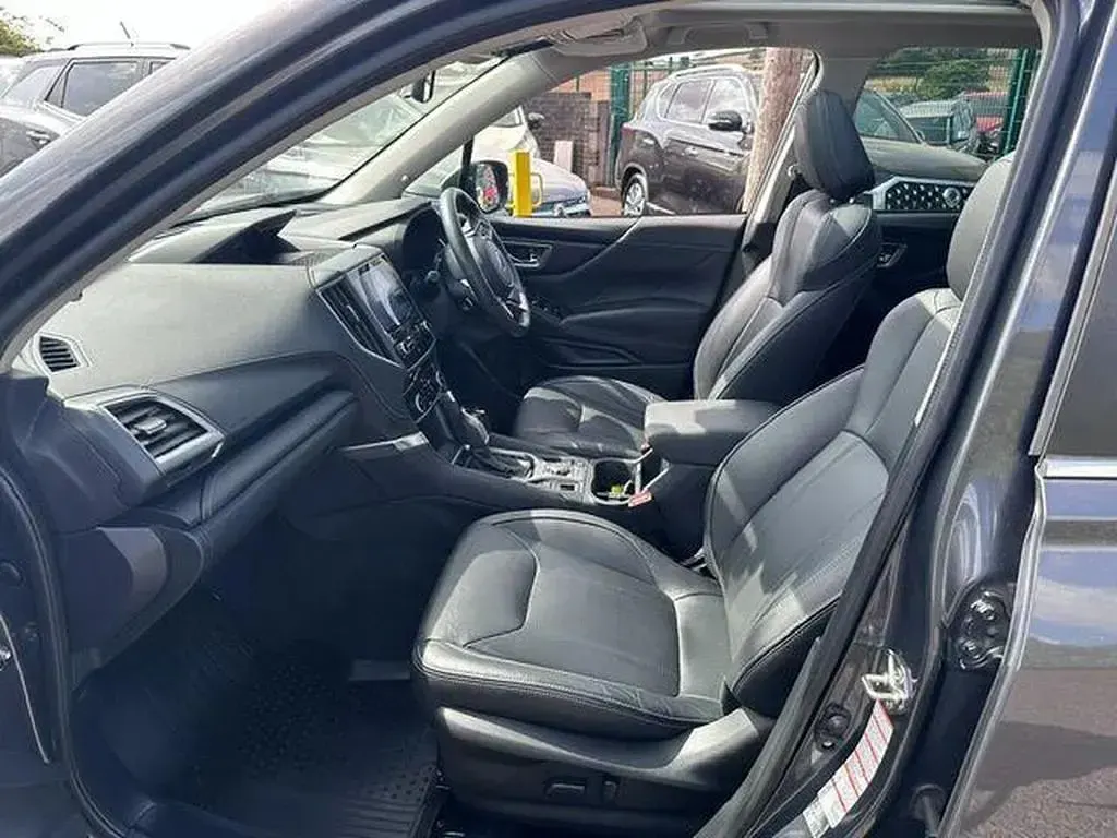Used Subaru Forester Premium 150 HP (110 kW) 2020 Grey SUV