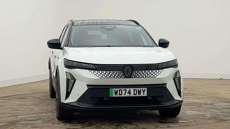 Begagnad Renault Scenic E-Tech Esprit Alpine 160 kW (218 HK) 2024 Vit SUV