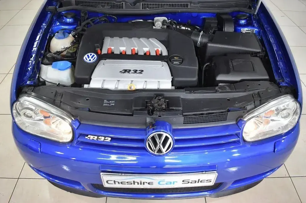 Used VW Golf IV R 237 HP (174 kW) 2003 Blue Hatchback
