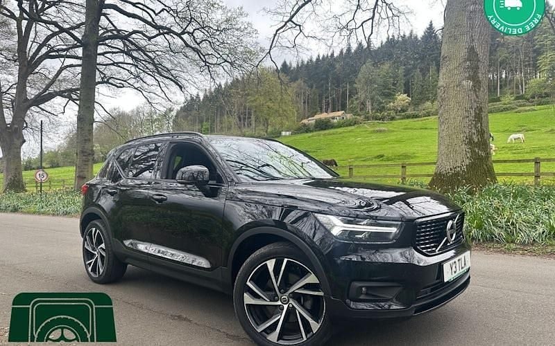 Usado Volvo XC40 R-Design Pro 190 CV (139 kW) 2020 SUV