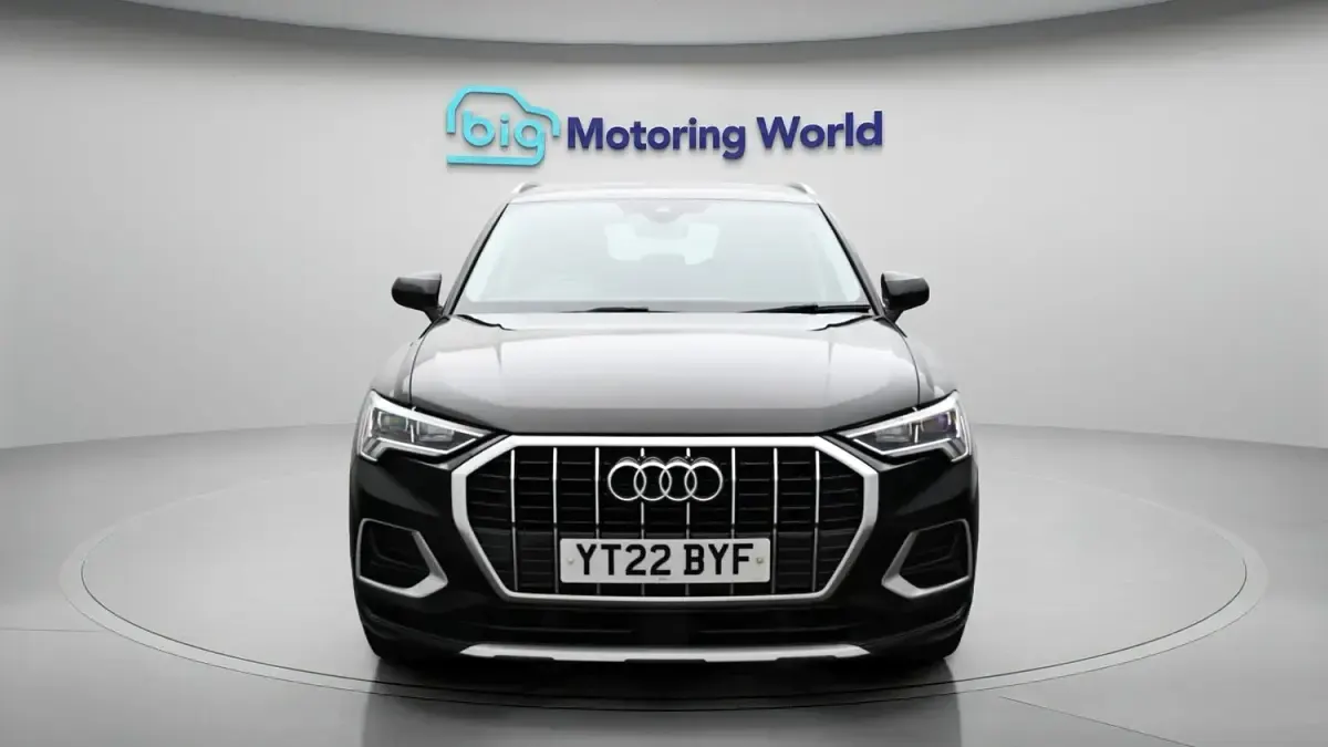 Begagnad Audi Q3 Sport 148 HK (108 kW) 2022 Svart SUV