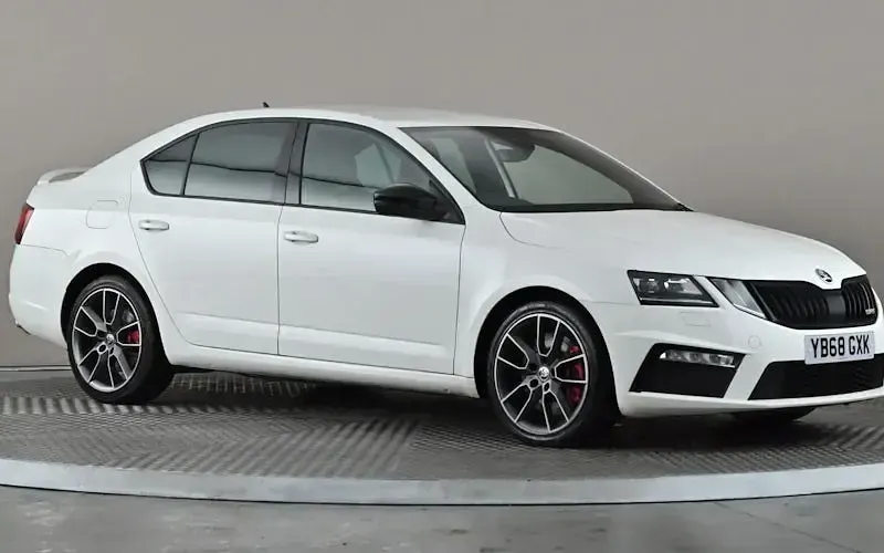 Used Skoda Octavia vRS 245 HP (180 kW) 2020 Hatchback