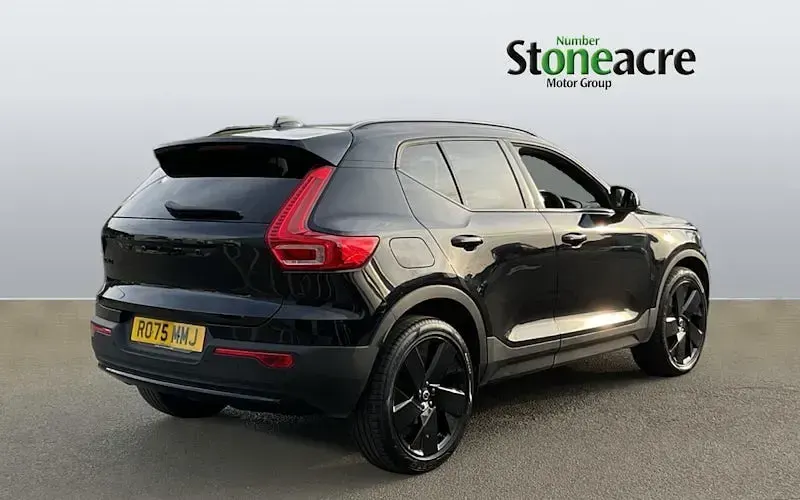 Used Volvo XC40 Plus 197 HP (144 kW) 2025 Black SUV