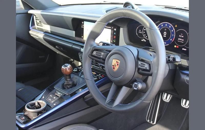 Used Porsche 911 389 HP (286 kW) 2025 Black Coupe