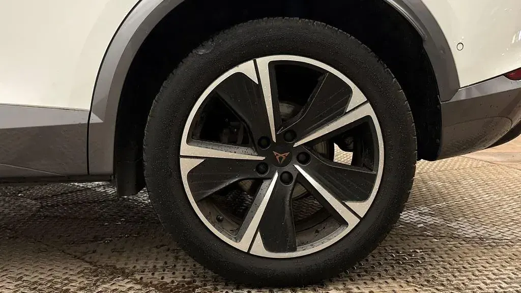 Used Cupra Formentor 150 HP (110 kW) 2022 White SUV