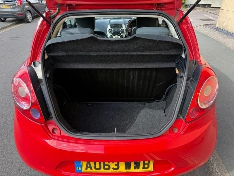 Used Ford Ka S 69 HP (50 kW) 2013 Red Hatchback