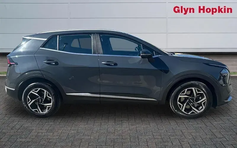 Usado Kia Sportage 150 HP (110 kW) 2023 Cinzento SUV