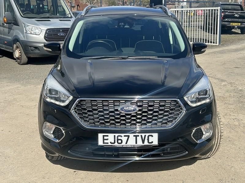 Second-hand Ford Kuga Vignale 180 CP (132 kW) 2017 Negru SUV