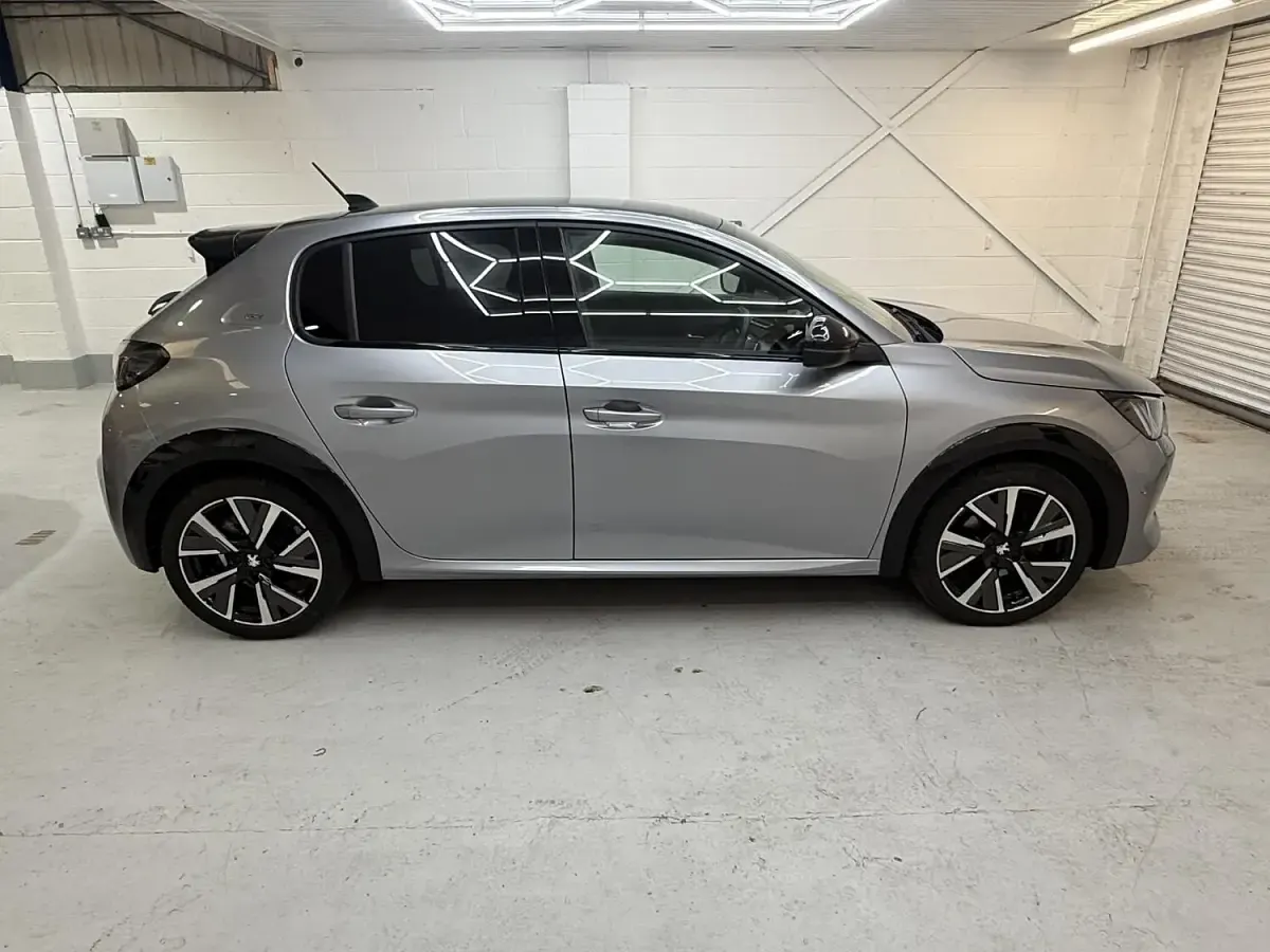 Used Peugeot 208 GTi 100 HP (73 kW) 2022 Grey Hatchback
