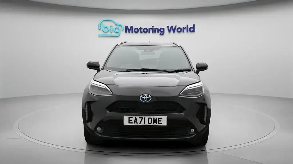 Used Toyota Yaris Cross Design 116 HP (85 kW) 2021 Black SUV