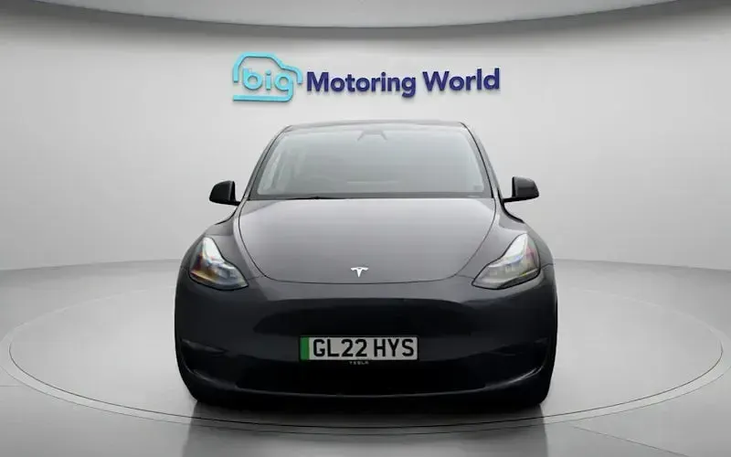 Used Tesla Model Y Long Range AWD 286 kW (389 HP) 2025 SUV