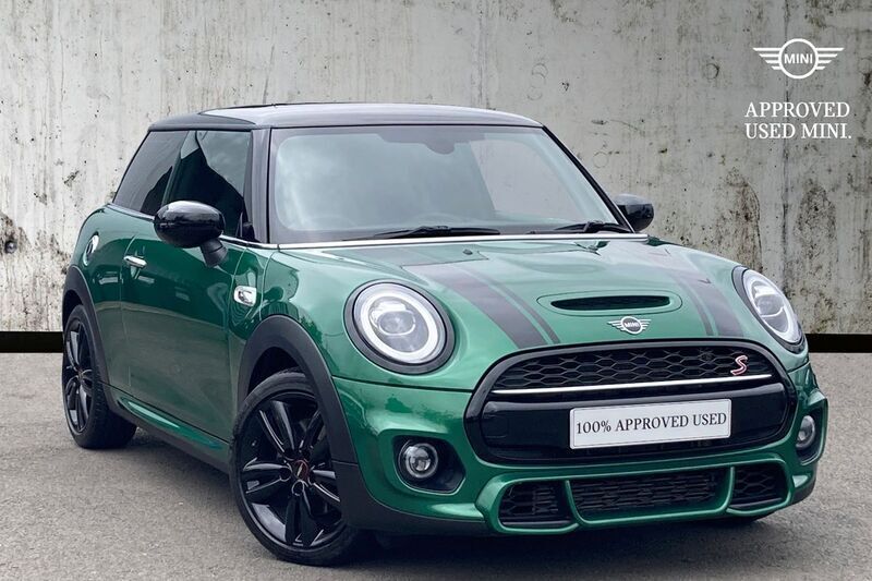 Green Used 2019 Mini Cooper S Sport Hatchback | £16,790 (A bit pricey) - Image 1/3