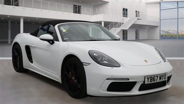 White Used 2017 Porsche 718 Cabriolet | £39,449 (Fair price) - Image 1/1