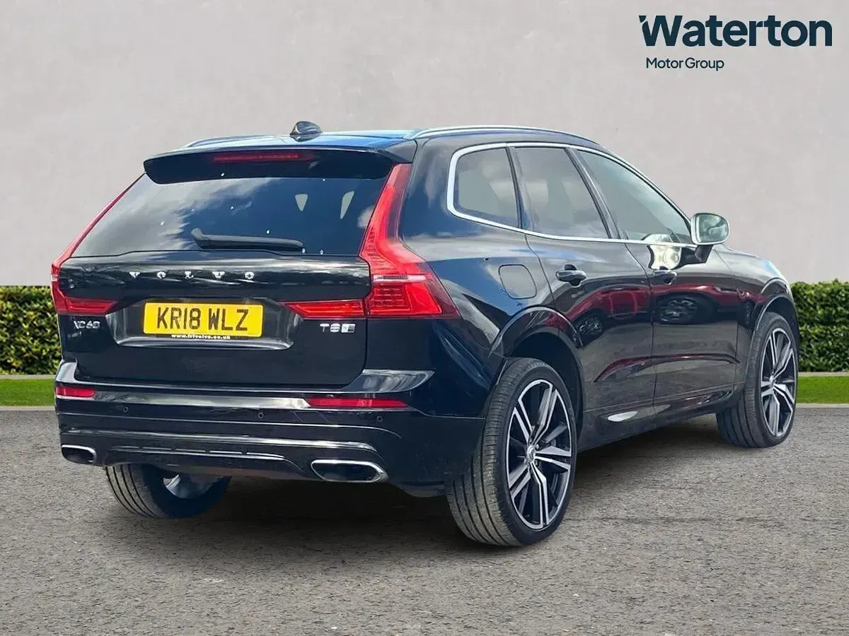 Used Volvo XC60 R-Design Pro 2018 Black SUV