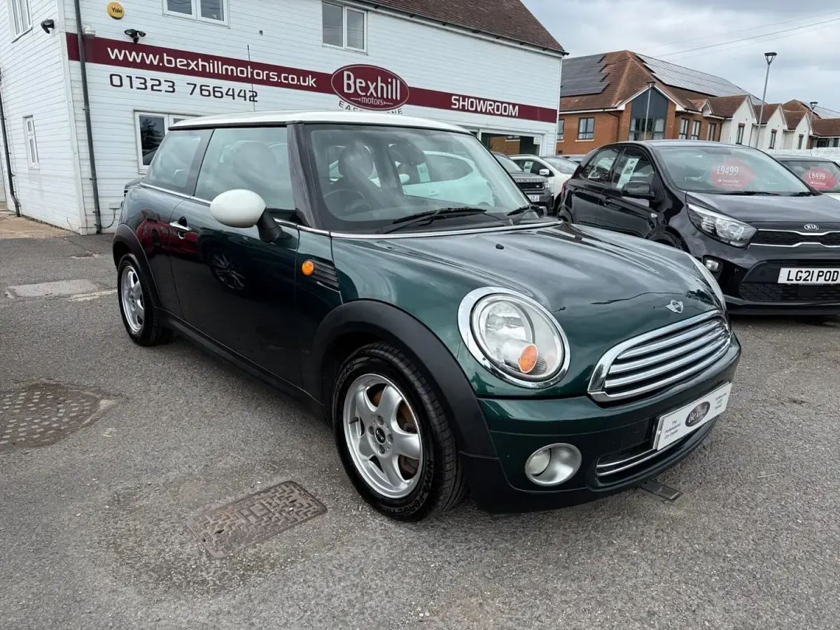 Used Mini ONE Hatch 95 HP (69 kW) 2007 Green Hatchback