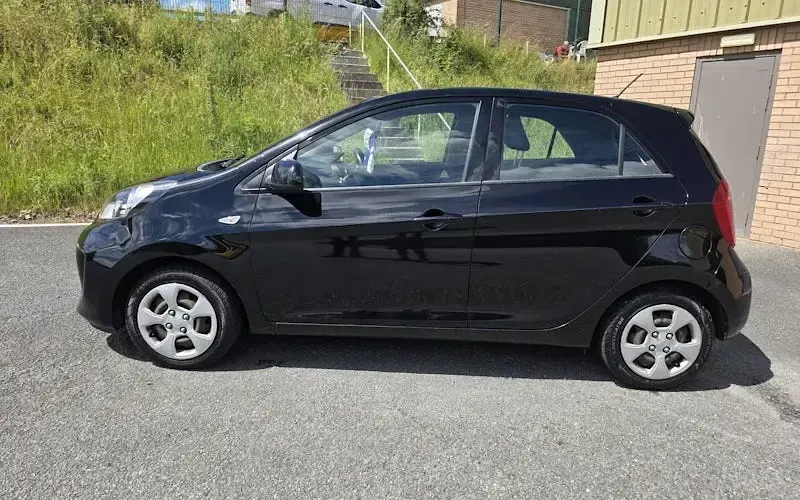 Used Kia Picanto Air 65 HP (47 kW) 2016 Hatchback