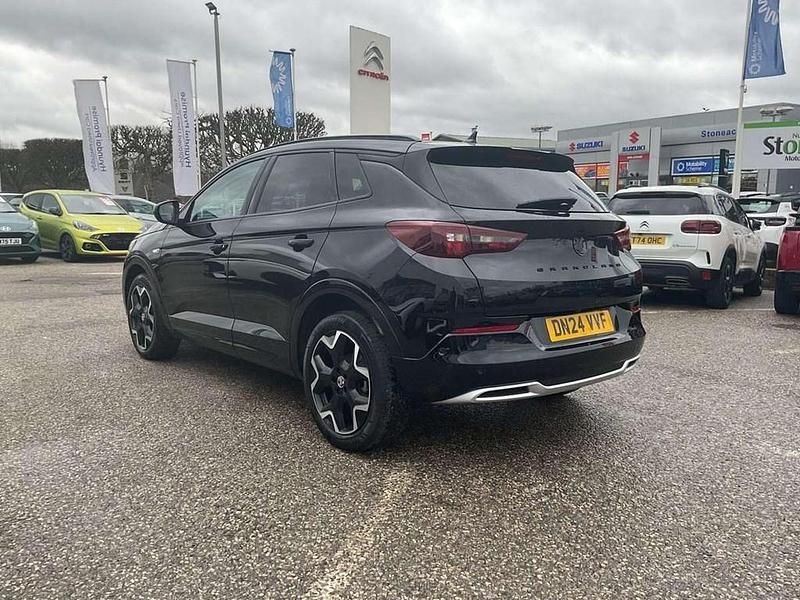 Used Vauxhall Grandland X Ultimate 130 HP (95 kW) 2024 Black SUV
