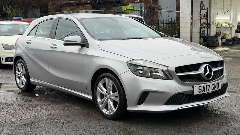 Silver Used 2017 Mercedes A180 Hatchback | £9,495 (Good price) - Image 1/4