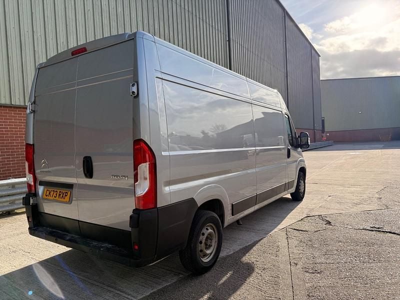 Used Citroën Relay 140 HP (102 kW) 2023 Grey Van