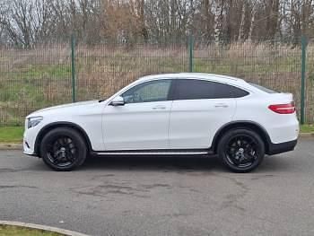 Used Mercedes GLC350 AMG Line Premium 258 HP (189 kW) 2017 White Coupe