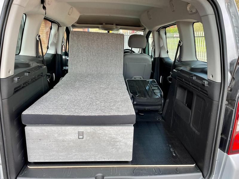 Used Citroën Berlingo 2016 Silver MPV