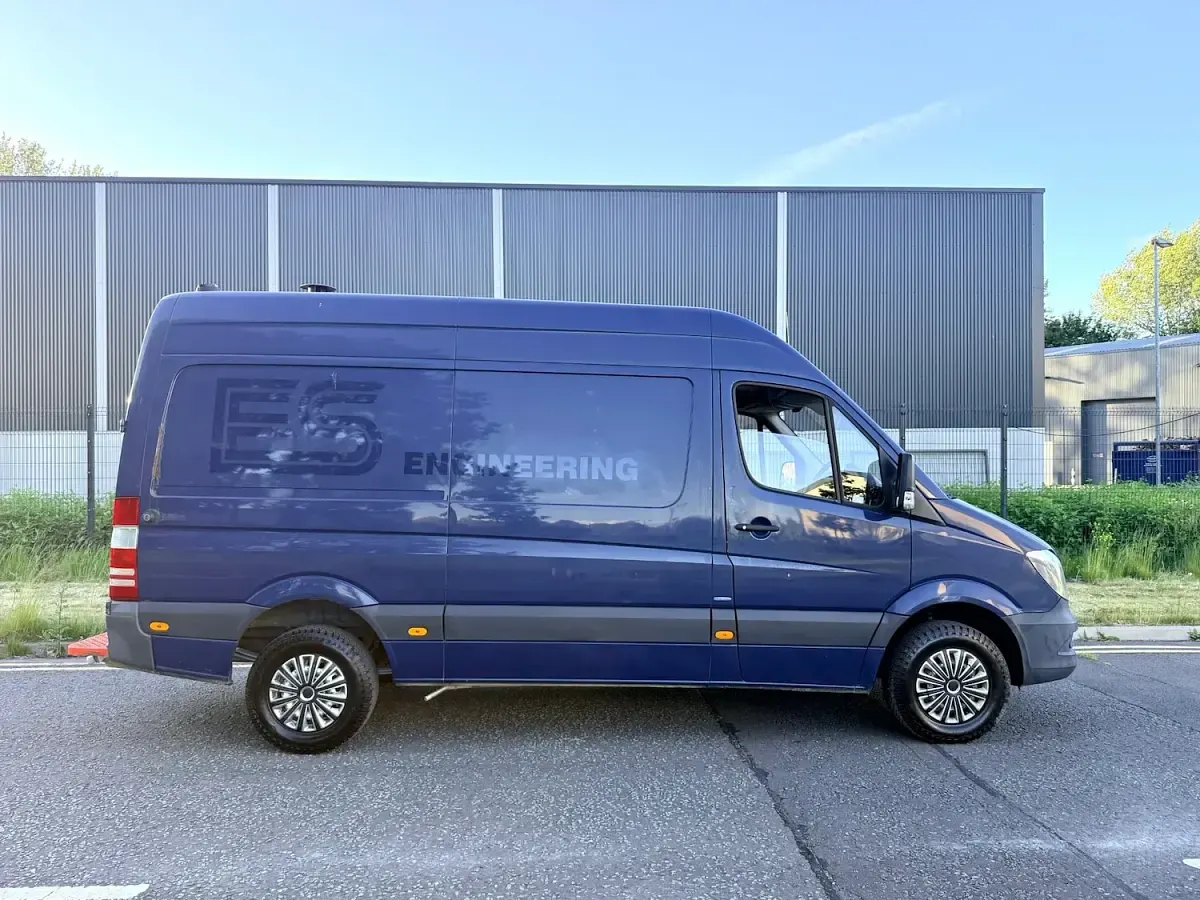 Used Mercedes Sprinter 2015 Blue Van