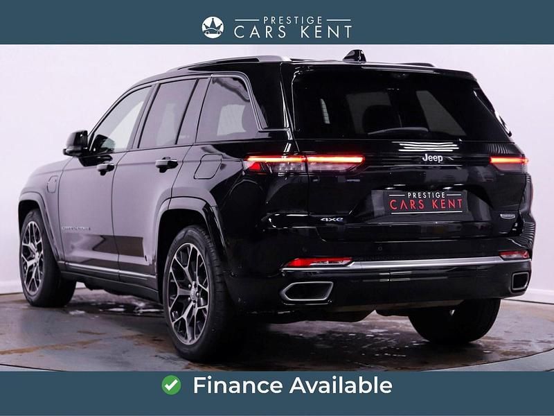 Used Jeep Grand Cherokee Summit 380 HP (279 kW) 2023 Black SUV
