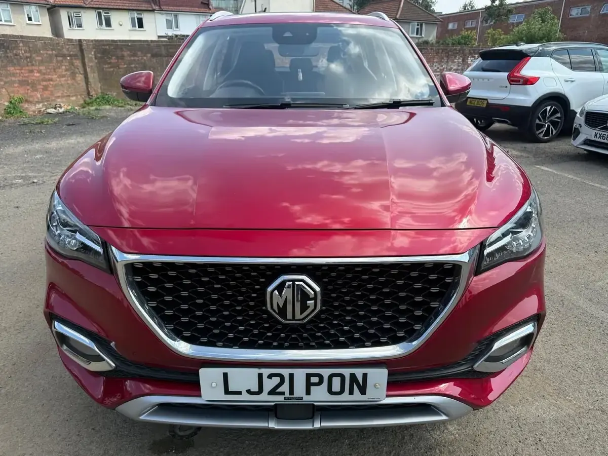 Used MG HS Exclusive 162 HP (119 kW) 2021 Red SUV