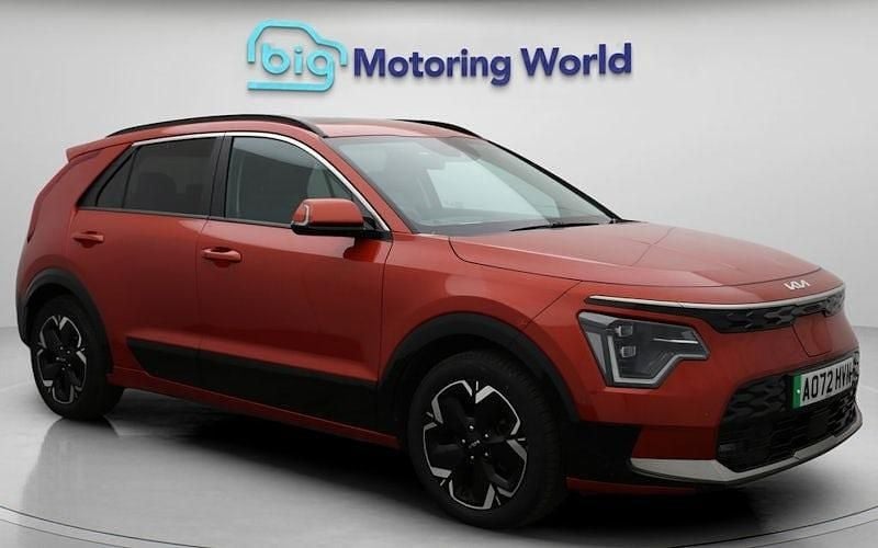 Used 2024 Kia e-Niro SUV | £19,500 (Super price) - Image 1/4