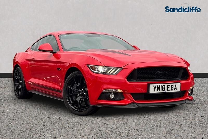 Used Ford Mustang 460 HP (338 kW) 2018 Red Coupe