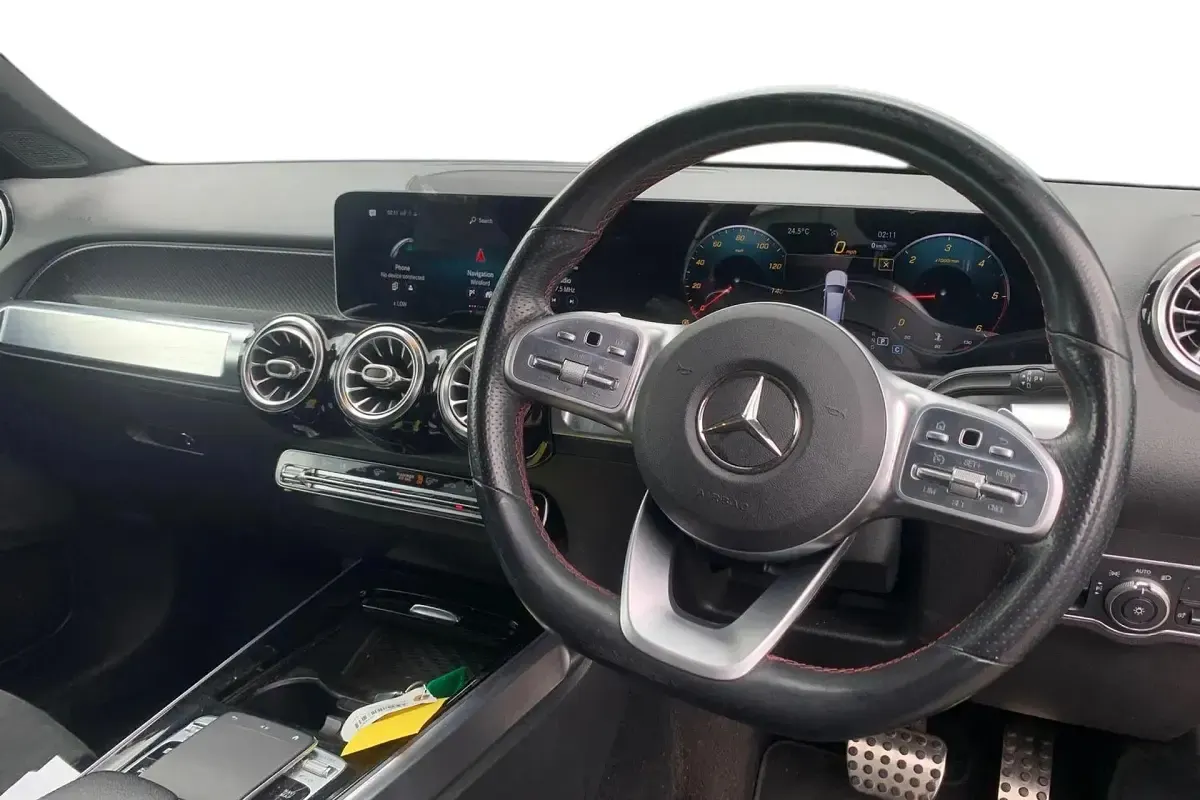 Used Mercedes GLB200 AMG Line Premium 150 HP (110 kW) 2020 Blue SUV