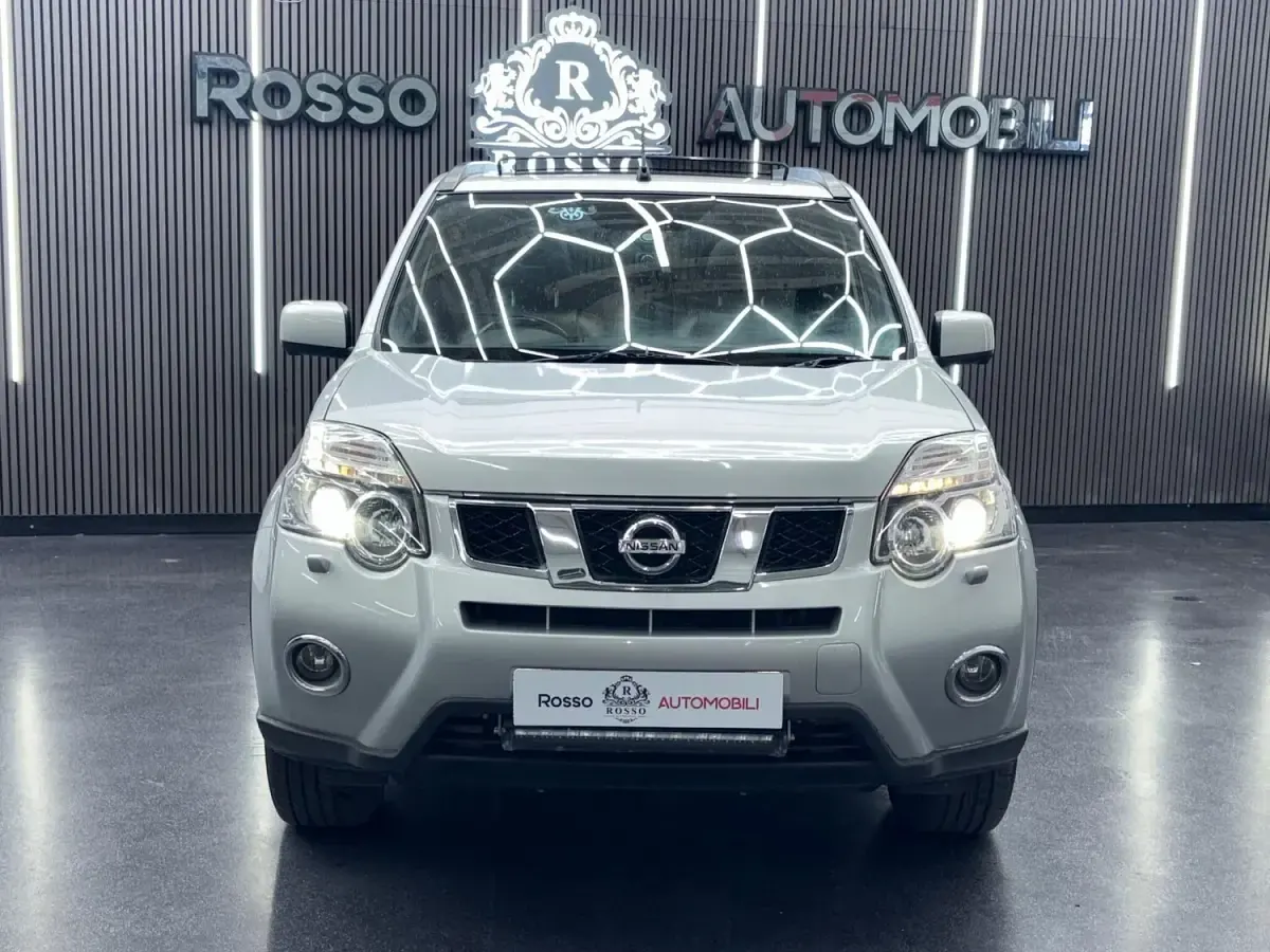 Used Nissan X-Trail Tekna 173 HP (127 kW) 2013 Silver SUV