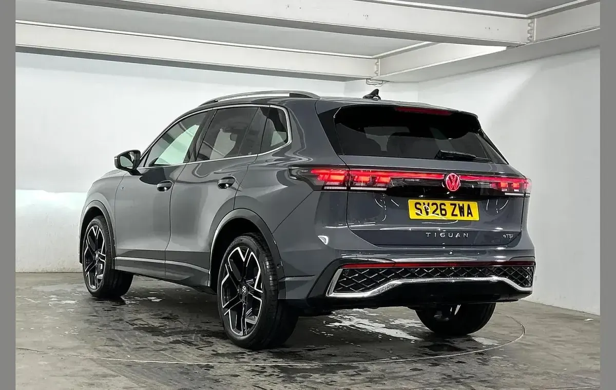 New VW Tiguan R-line 147 HP (108 kW) 2026 Grey SUV