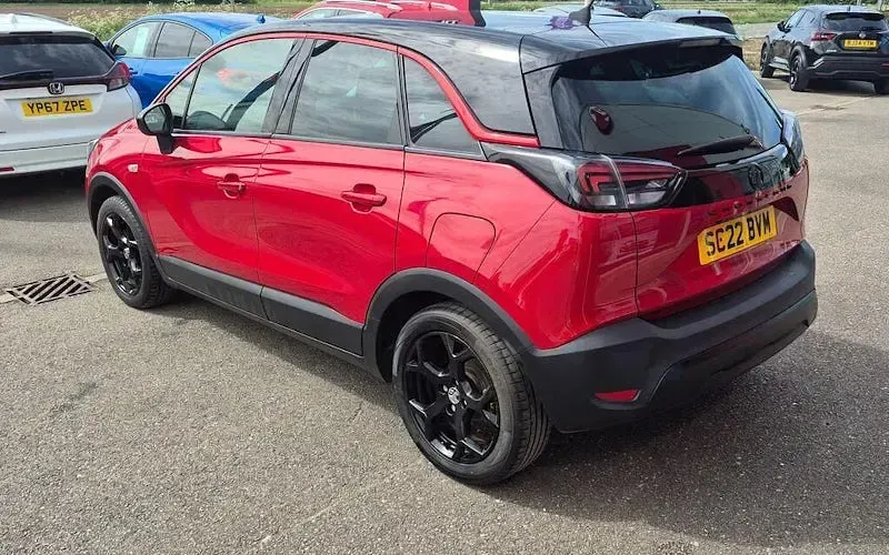 Usado Vauxhall Crossland GS Line 83 CV (61 kW) 2022 Rojo SUV