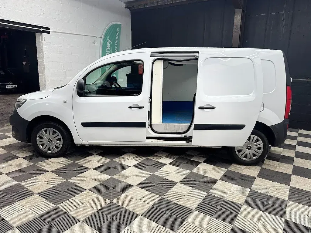 Used Mercedes Citan 109 2017 White MPV