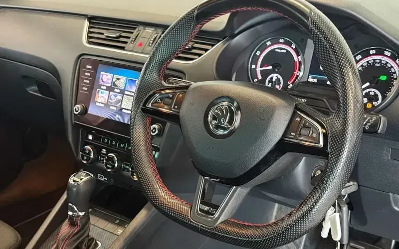 Gebraucht Skoda Octavia vRS 245 PS (180 kW) 2019 Grau Kombi