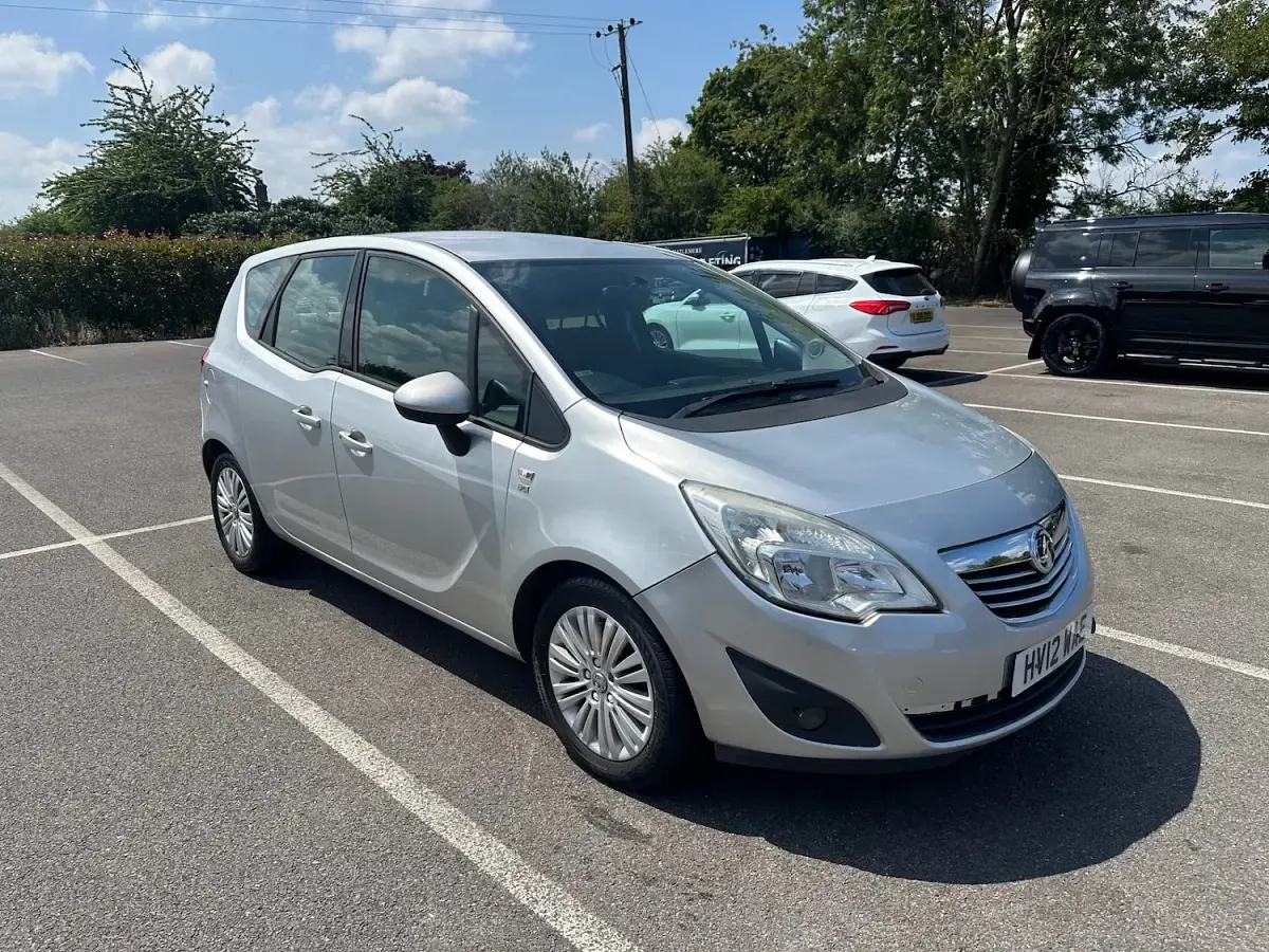 Used Vauxhall Meriva Excite 2012 Silver MPV
