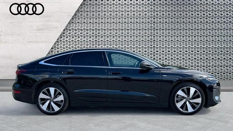 Nuevo Audi A6 e-tron S-Line 210 kW (286 CV) 2026 Negro Familiar