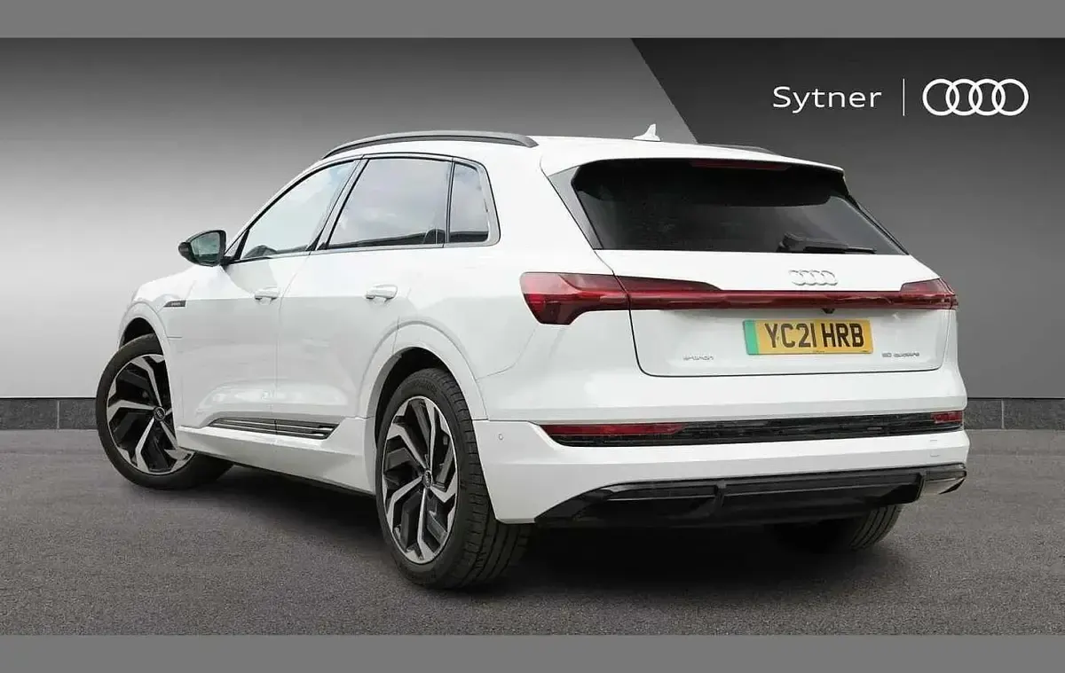 Used Audi e-tron Black Edition 230 kW (313 HP) 2021 White SUV