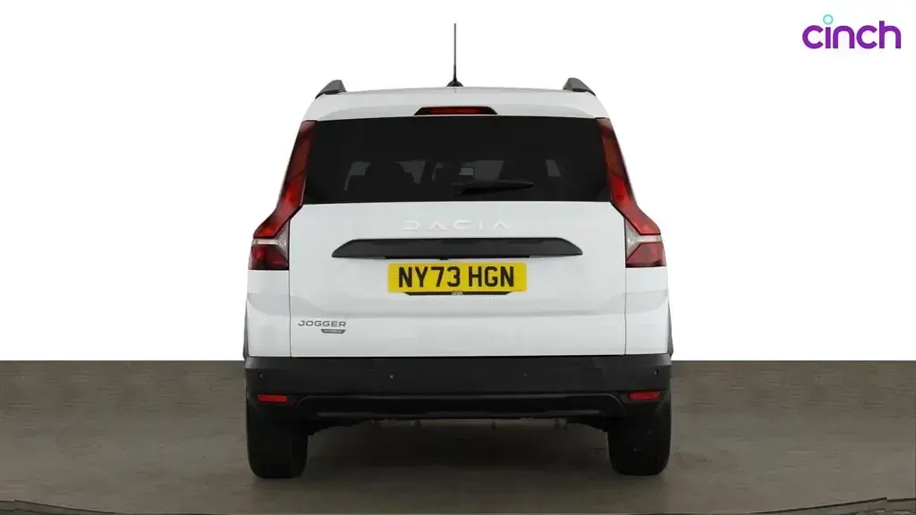 Used Dacia Jogger Expression 141 HP (103 kW) 2024 White MPV