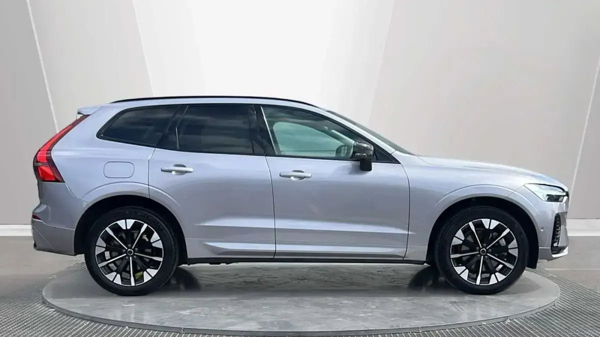 Used Volvo XC60 Plus 247 HP (181 kW) 2026 SUV