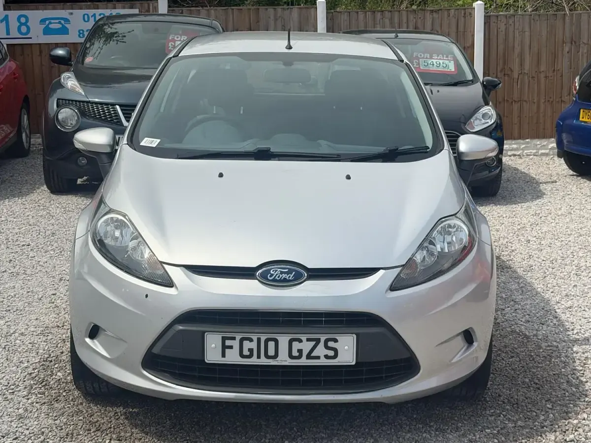 Used Ford Fiesta 2010 Silver Hatchback