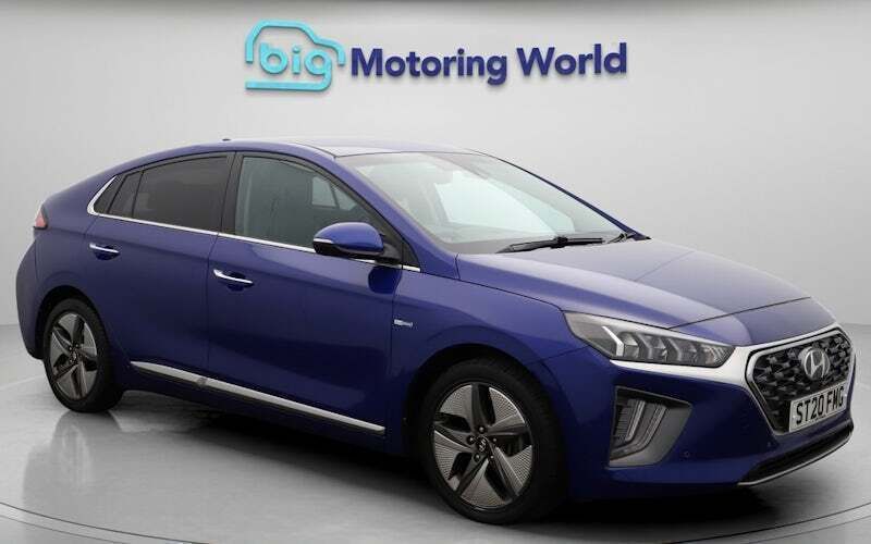 Used 2020 Hyundai Ioniq Premium SE Sedan | £16,550 (A bit pricey) - Image 1/4