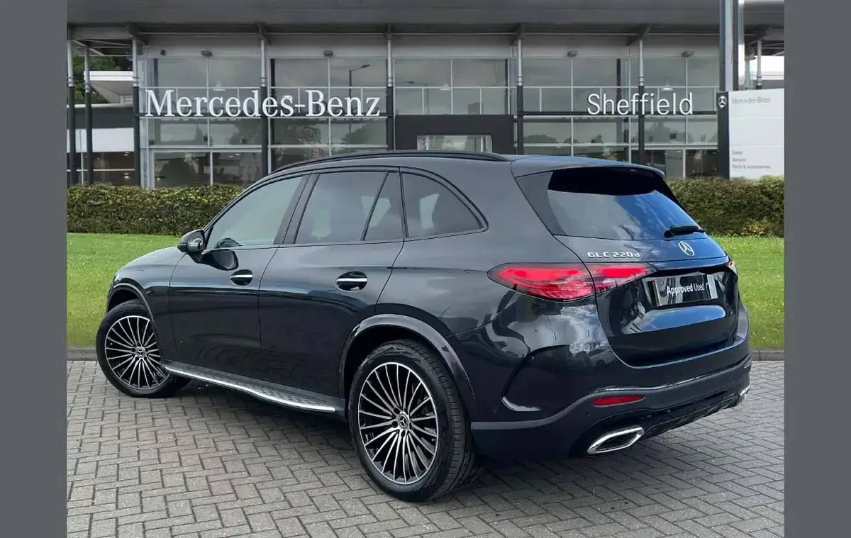 Used Mercedes GLC220 AMG Line Premium Plus 194 HP (142 kW) 2026 Grey SUV