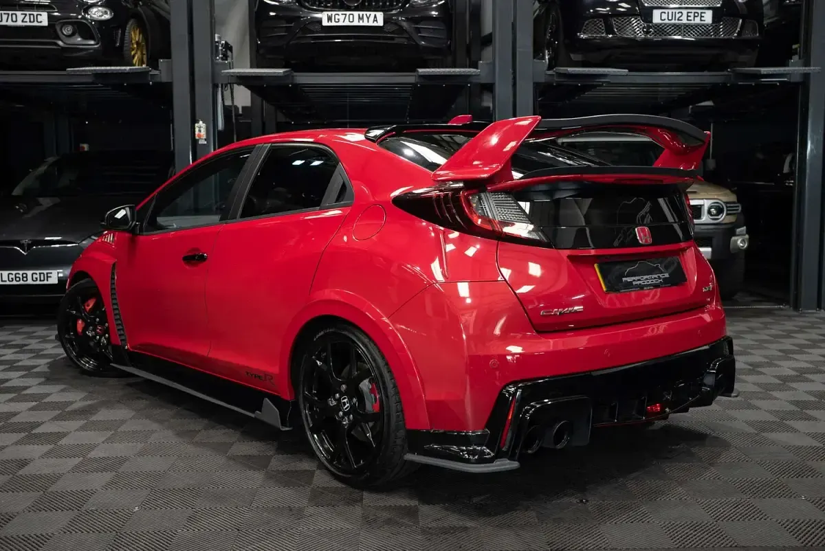 Used Honda Civic Type R GT 310 HP (228 kW) 2015 Red Hatchback
