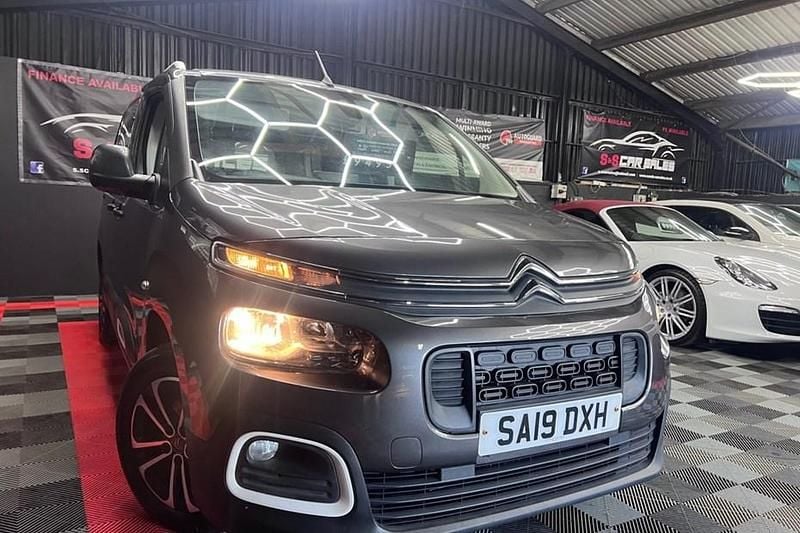 Grey Used 2019 Citroën Berlingo Feel MPV | £9,495 (Good price) - Image 1/1